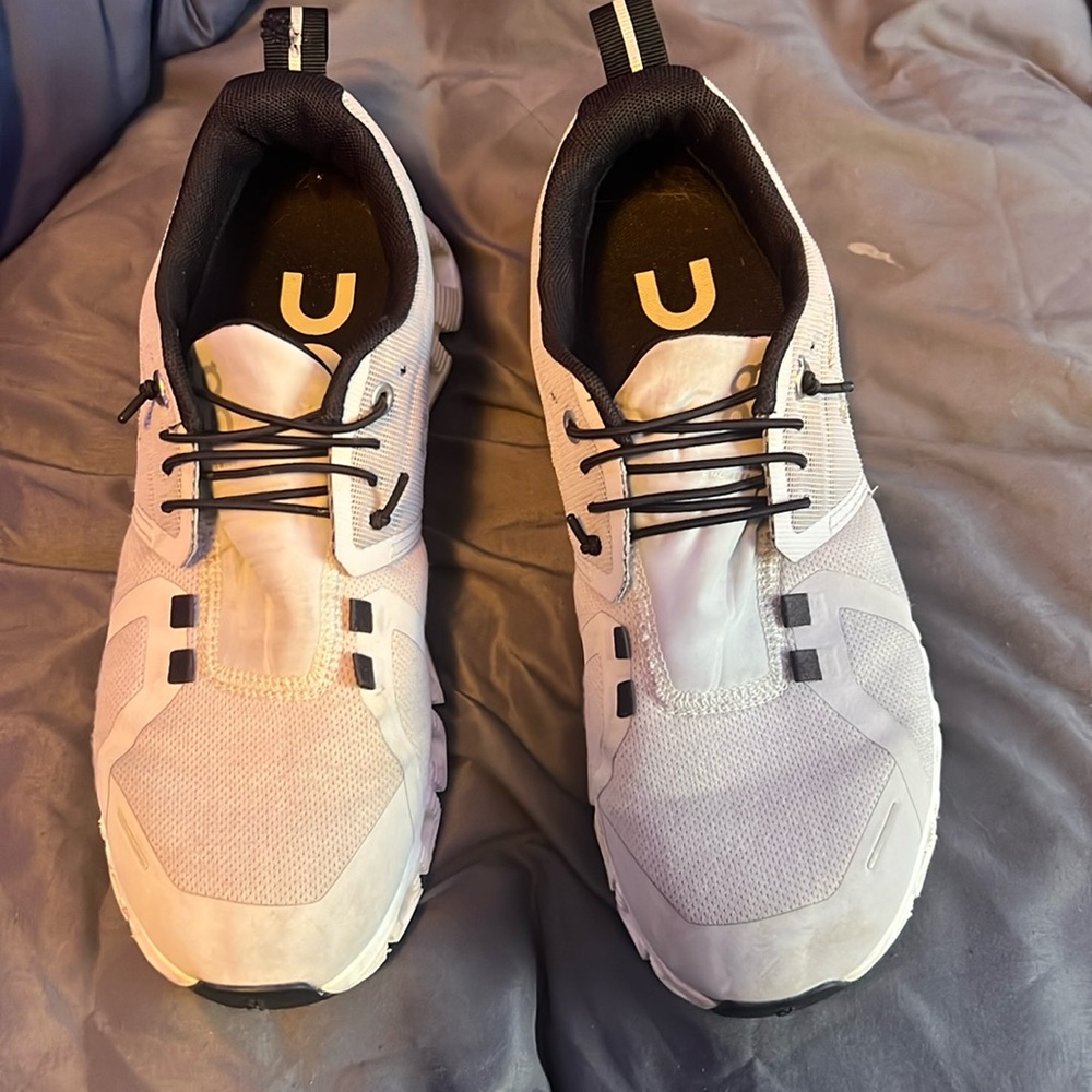 Waterproof White OnCloud Size 7